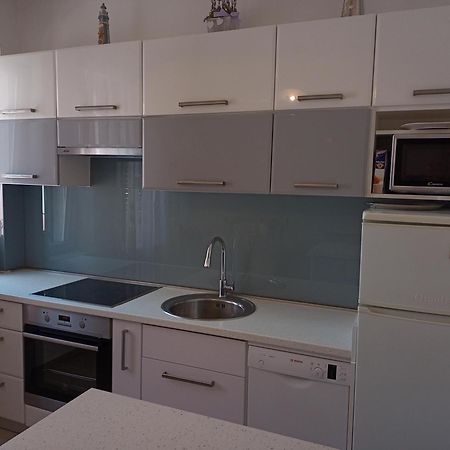 Apartment Port View-5 Min From Center Сплит Екстериор снимка