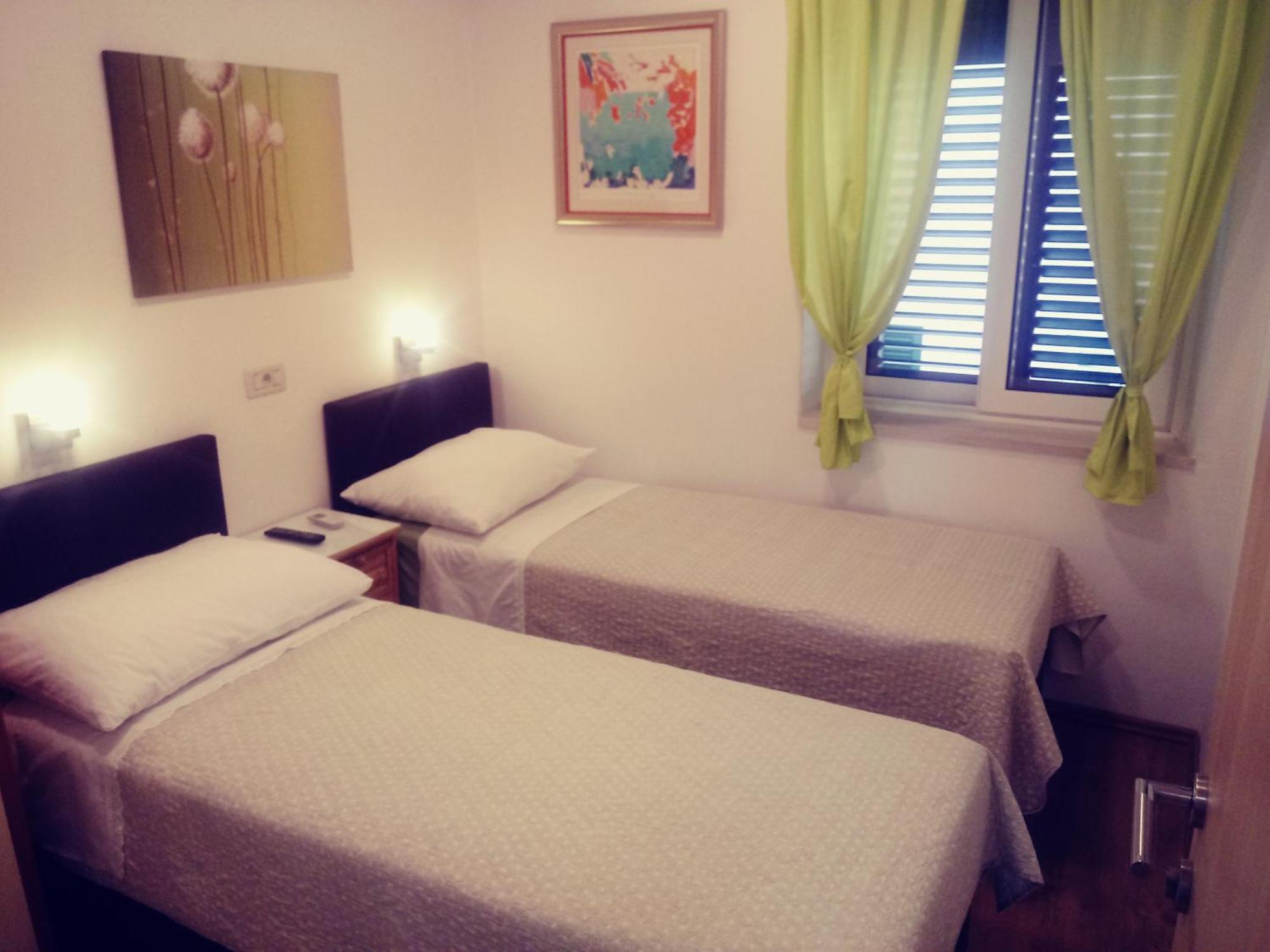 Apartment Port View-5 Min From Center Сплит Екстериор снимка